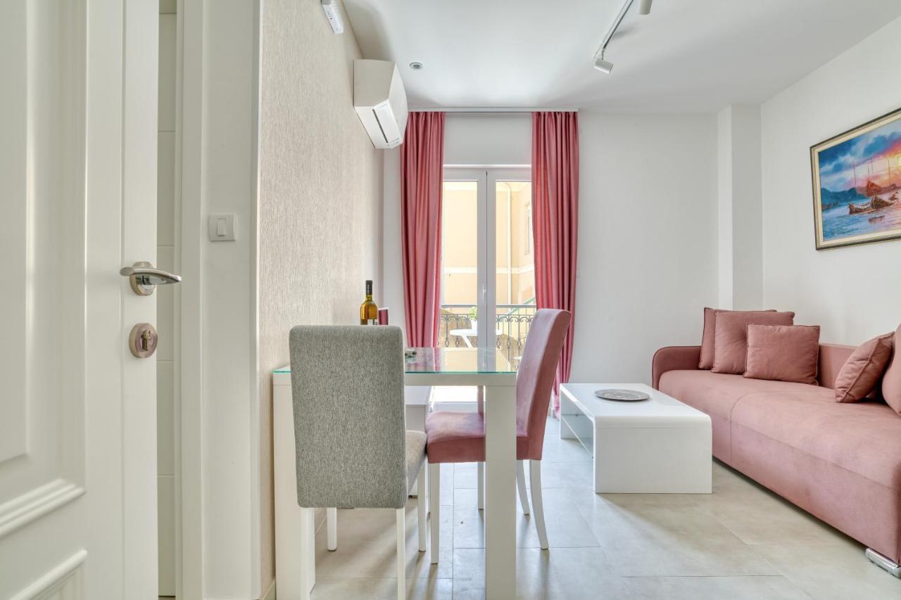 קוטור The Golden Luxury Apartments מראה חיצוני תמונה